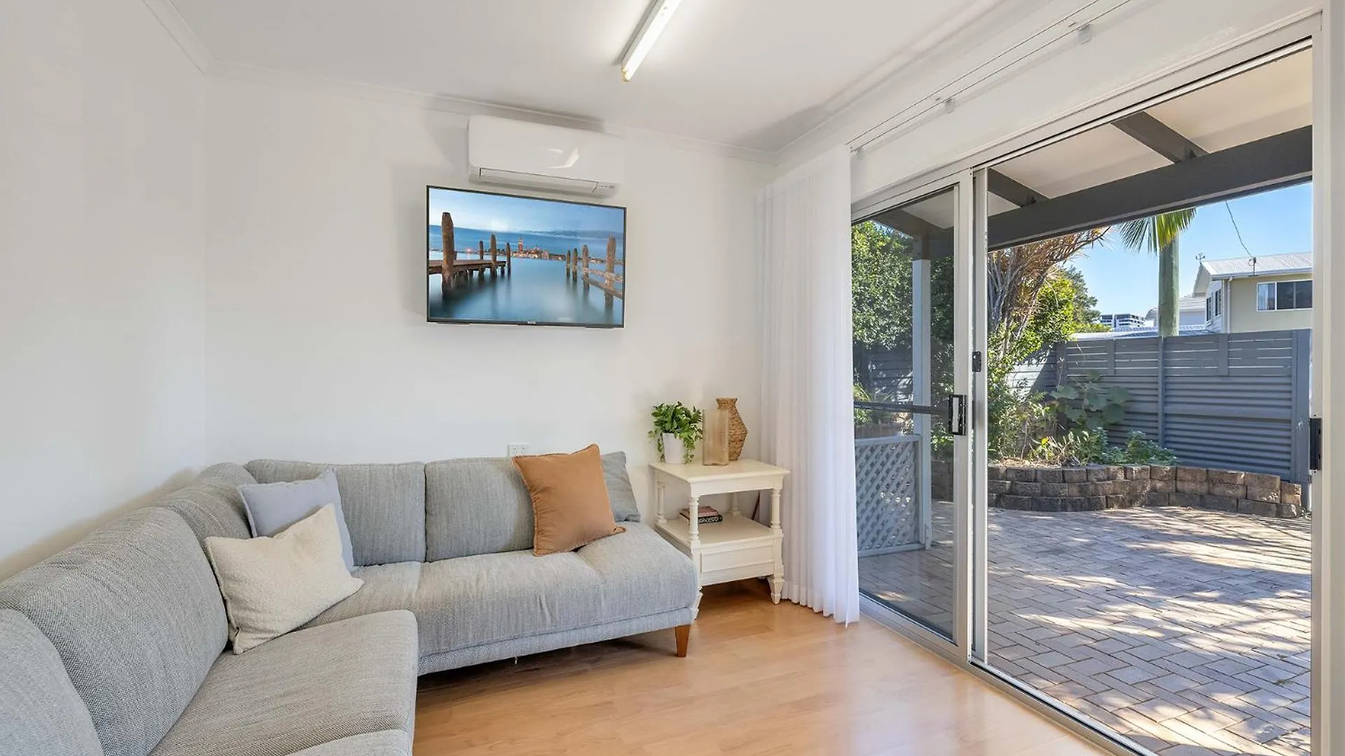 Maroochy 4 Bedroom Family Beachhouse Maroochydore Hébergement de vacances